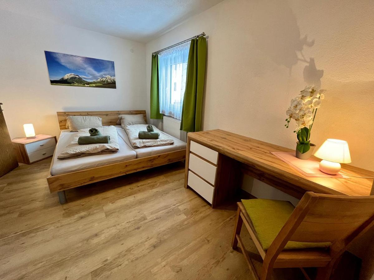 Ferienwohnung Wetterstein Лермос Екстериор снимка